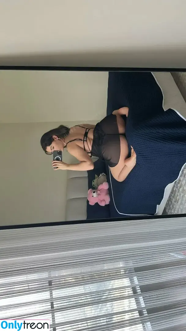 Nisa Kavak nude photo #0099 (nisakvk / nisanym)