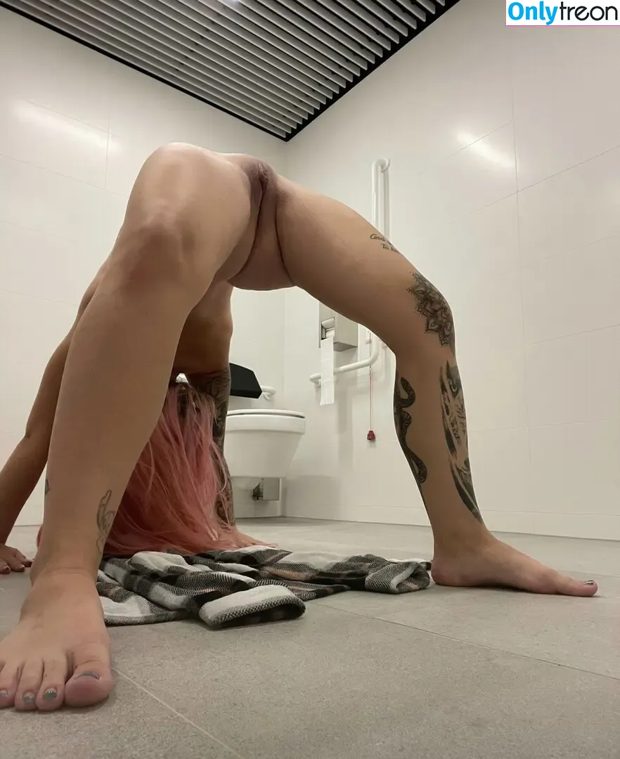 Nisi nude photo #0007 (nisis.world_)