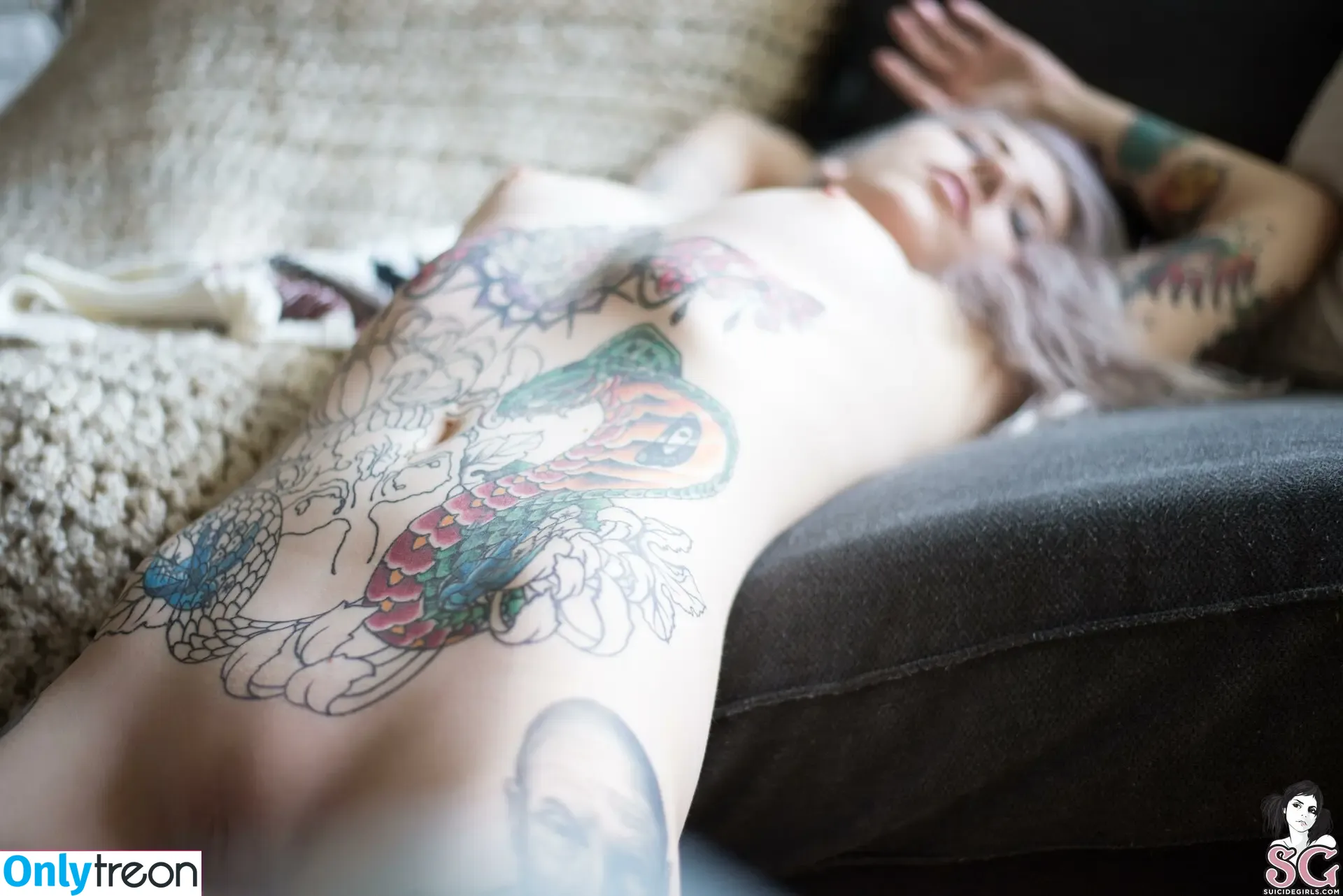 Nixie nude photo #0059 (drinknixie / nixiethedoll)