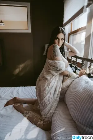 Nixy / eviloldsovl 🦇 / evilsovl / nicole / nixylandofficial nude photo #0762