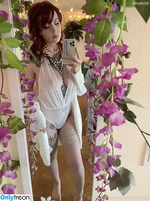 Nixy / eviloldsovl 🦇 / evilsovl / nicole / nixylandofficial nude photo #1175