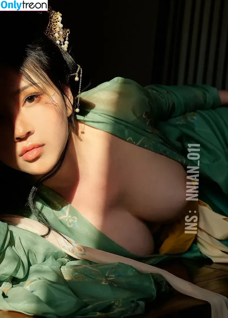 nnian_ nude photo #0014 (nianlin / nnian_011)