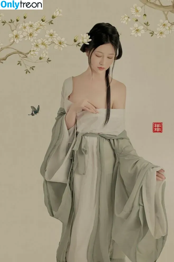 nnian_ nude photo #0053 (nianlin / nnian_011)