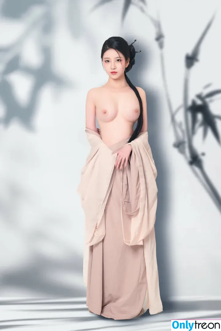 nnian_ nude photo #0269 (nianlin / nnian_011)