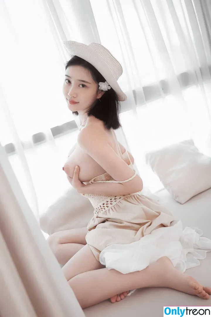 nnian_ nude photo #0283 (nianlin / nnian_011)
