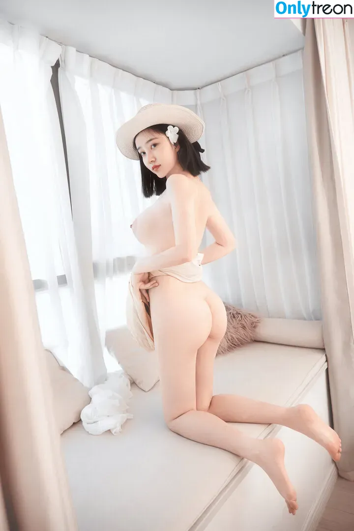 nnian_ nude photo #0294 (nianlin / nnian_011)