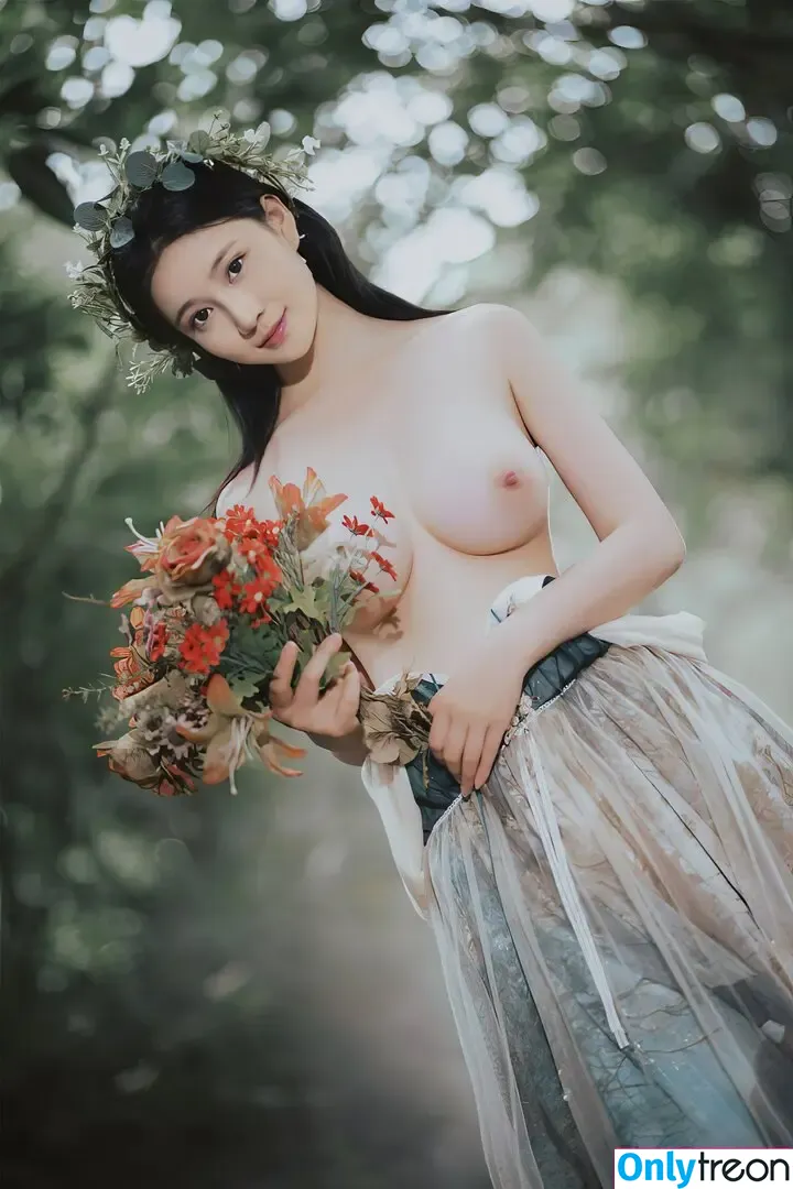 nnian_ nude photo #0586 (nianlin / nnian_011)