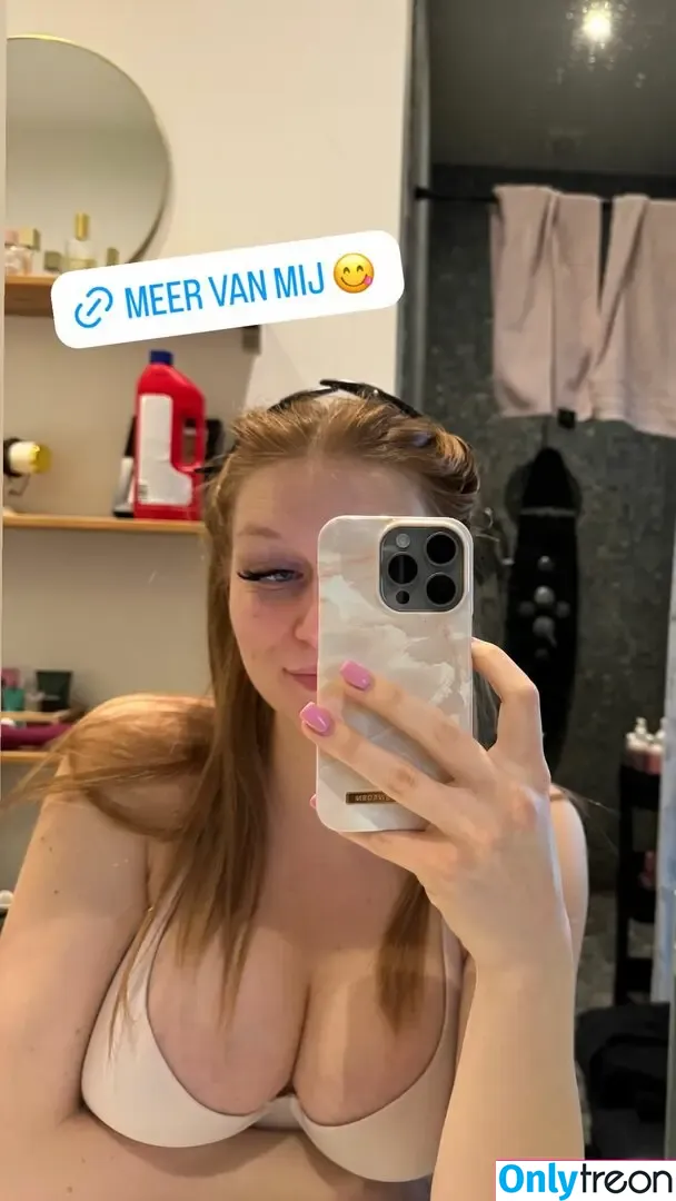 Noa Maes nude photo #0007 (itsnoamaess / noamaes / noamaess)