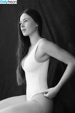 Noa Pery / noa_filipa22 / noapery nude photo #0001