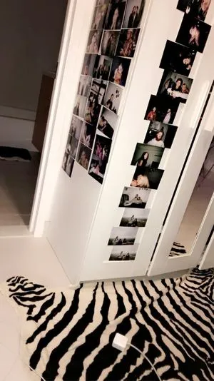Noah Cyrus / noahcyrus nude photo #0049