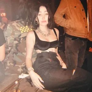 Noah Cyrus / noahcyrus nude photo #0139