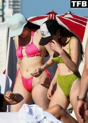 Noah Cyrus / noahcyrus nude photo #0197
