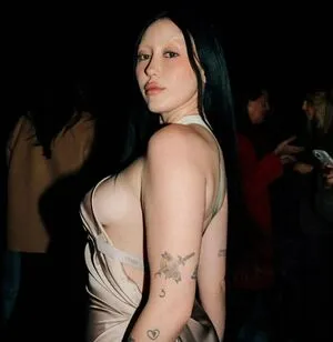 Noah Cyrus / noahcyrus nude photo #0273