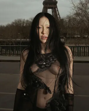 Noah Cyrus / noahcyrus nude photo #0344