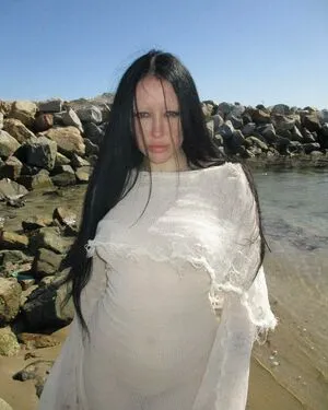 Noah Cyrus / noahcyrus nude photo #0361