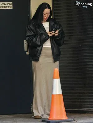 Noah Cyrus / noahcyrus nude photo #0393