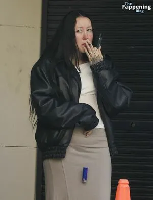 Noah Cyrus / noahcyrus nude photo #0403