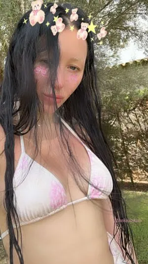 Noah Cyrus / noahcyrus nude photo #0436