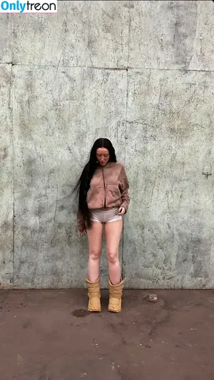 Noah Cyrus / noahcyrus nude photo #0507