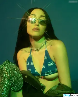 Noah Cyrus / noahcyrus nude photo #0526