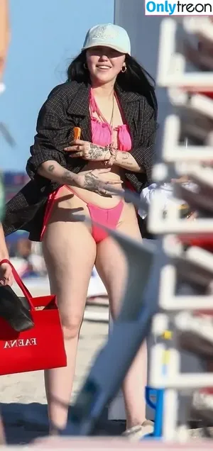 Noah Cyrus / noahcyrus nude photo #0630