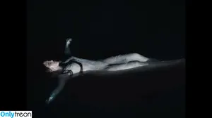 Noah Cyrus / noahcyrus nude photo #0954