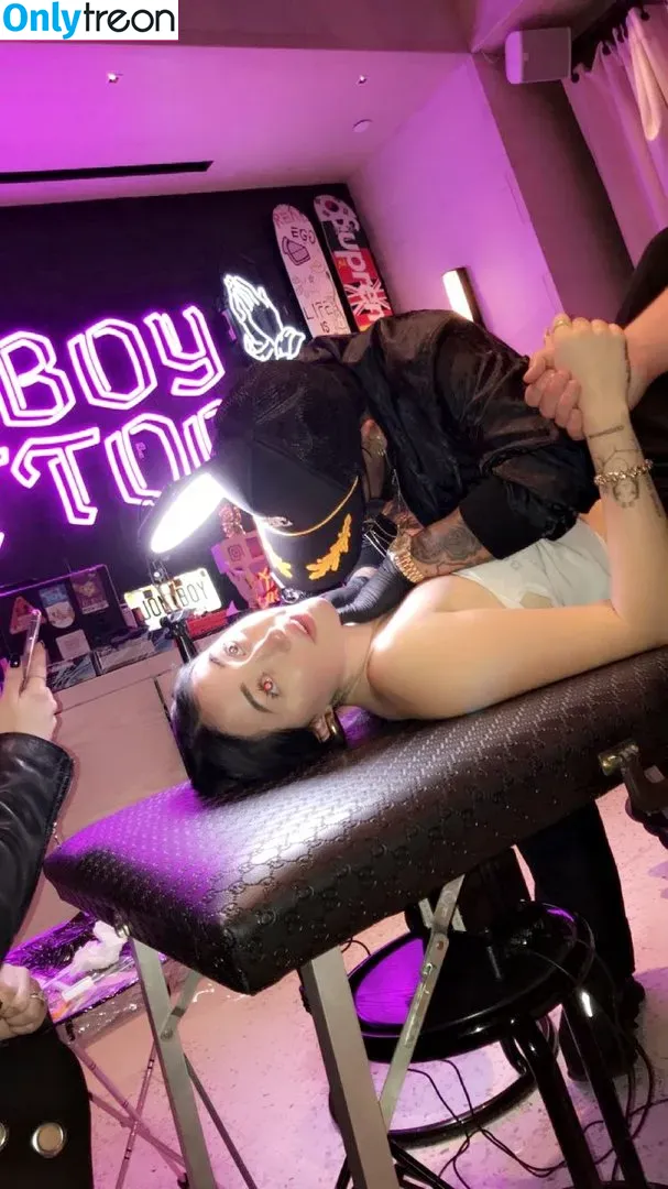 Noah Cyrus nude photo #0067 (noahcyrus)