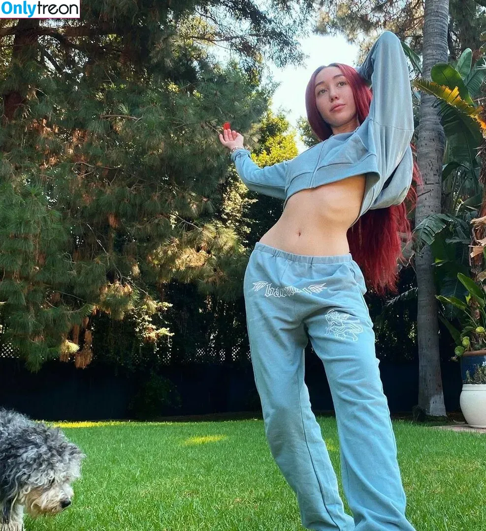 Noah Cyrus nude photo #0199 (noahcyrus)