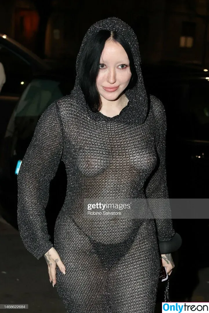 Noah Cyrus nude photo #0279 (noahcyrus)