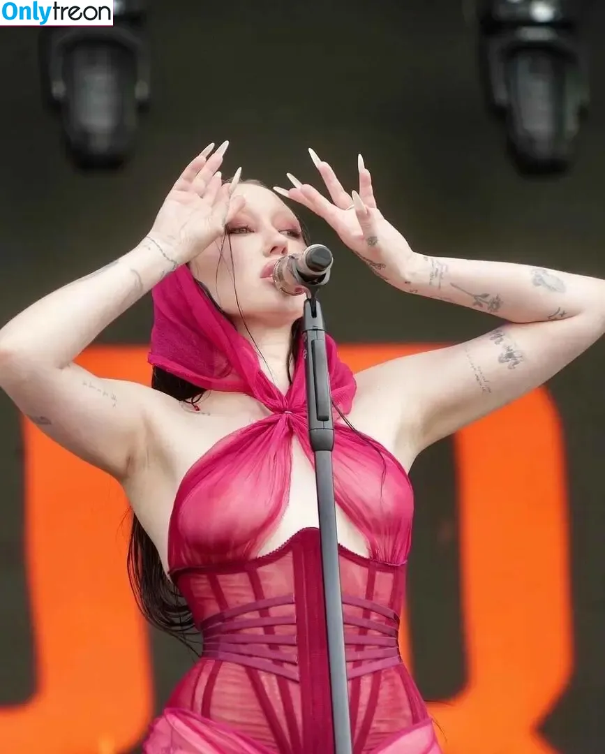 Noah Cyrus nude photo #0575 (noahcyrus)