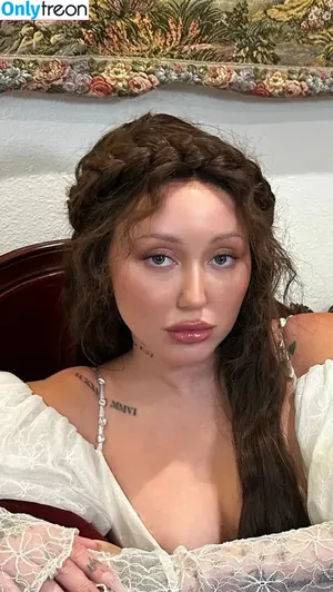 Noah Cyrus / noahcyrus nude photo #1087