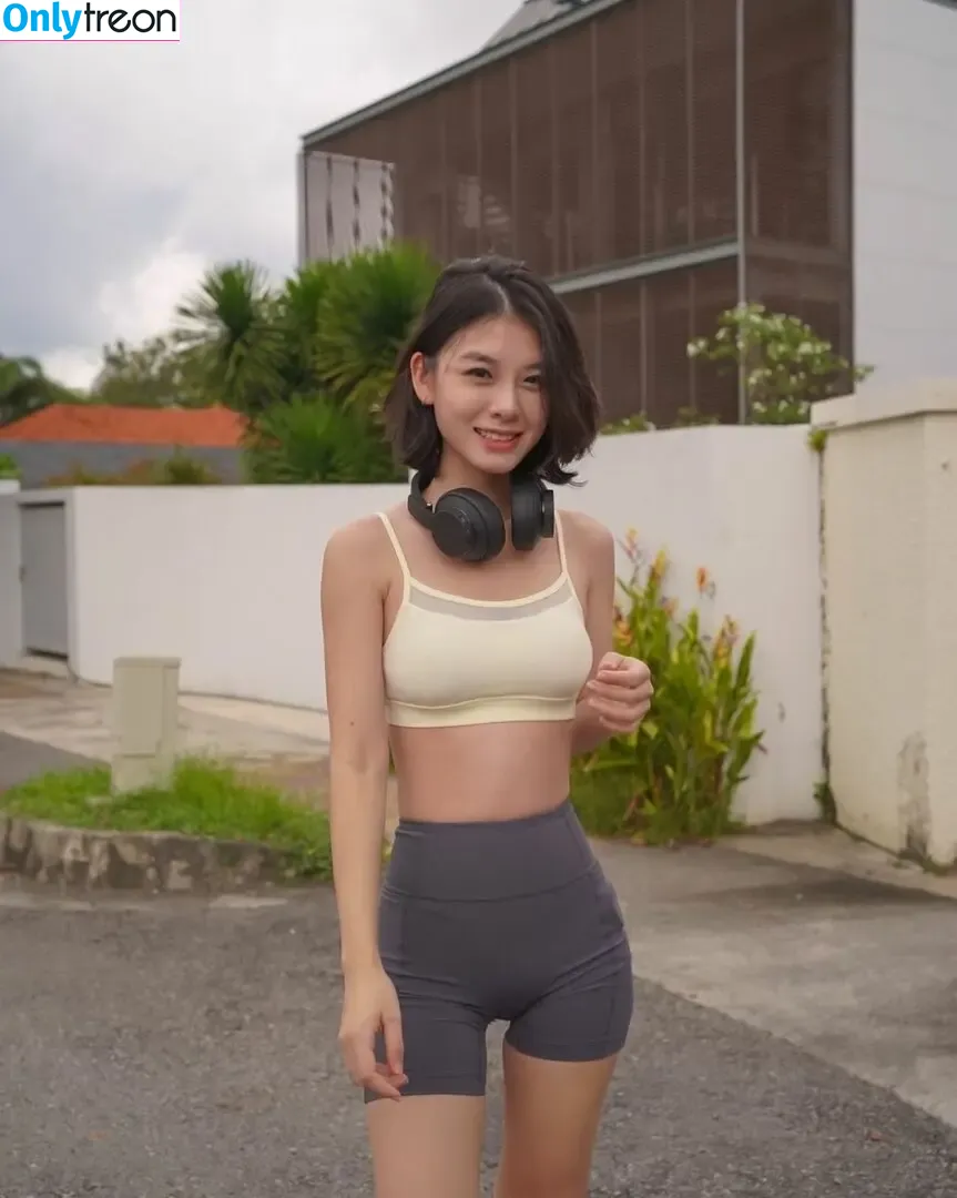 noel.lin nude photo #0008 (noel.lin)