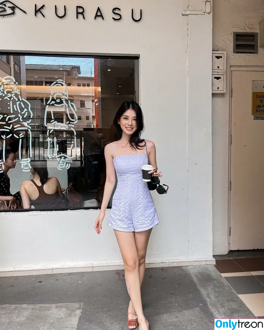 noel.lin nude photo #0018 (noel.lin)