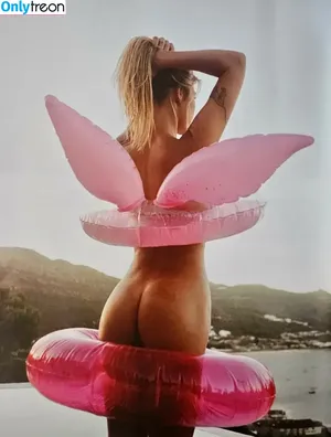 Noemie Neuens / noemieneuens nude photo #0201