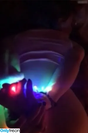 nojamsanymore / rainbowcrumb nude photo #0172