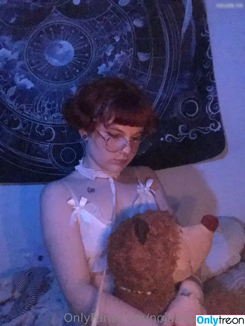 nojamsanymore nude photo #0053 (rainbowcrumb)