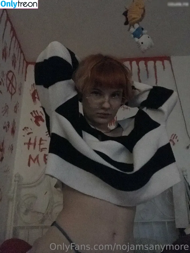 nojamsanymore nude photo #0061 (rainbowcrumb)