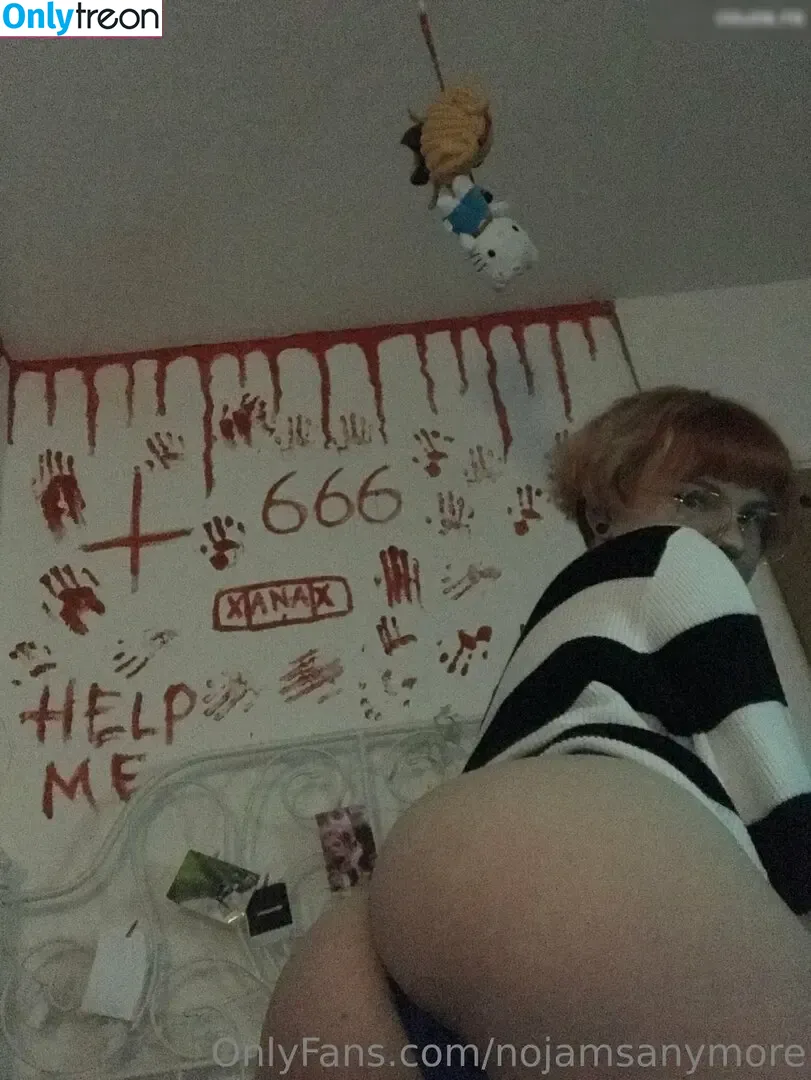 nojamsanymore nude photo #0068 (rainbowcrumb)