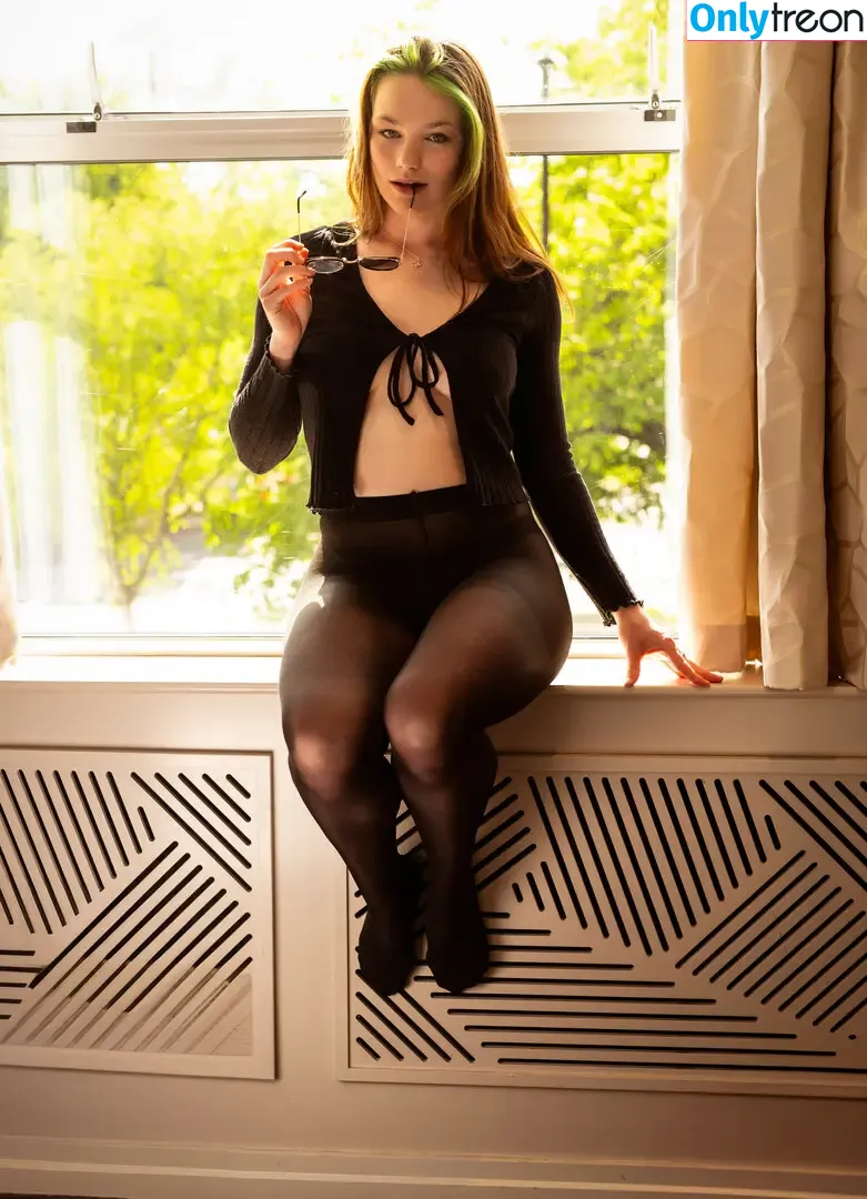 Nomi Teee nude photo #0441 (nomiteee)