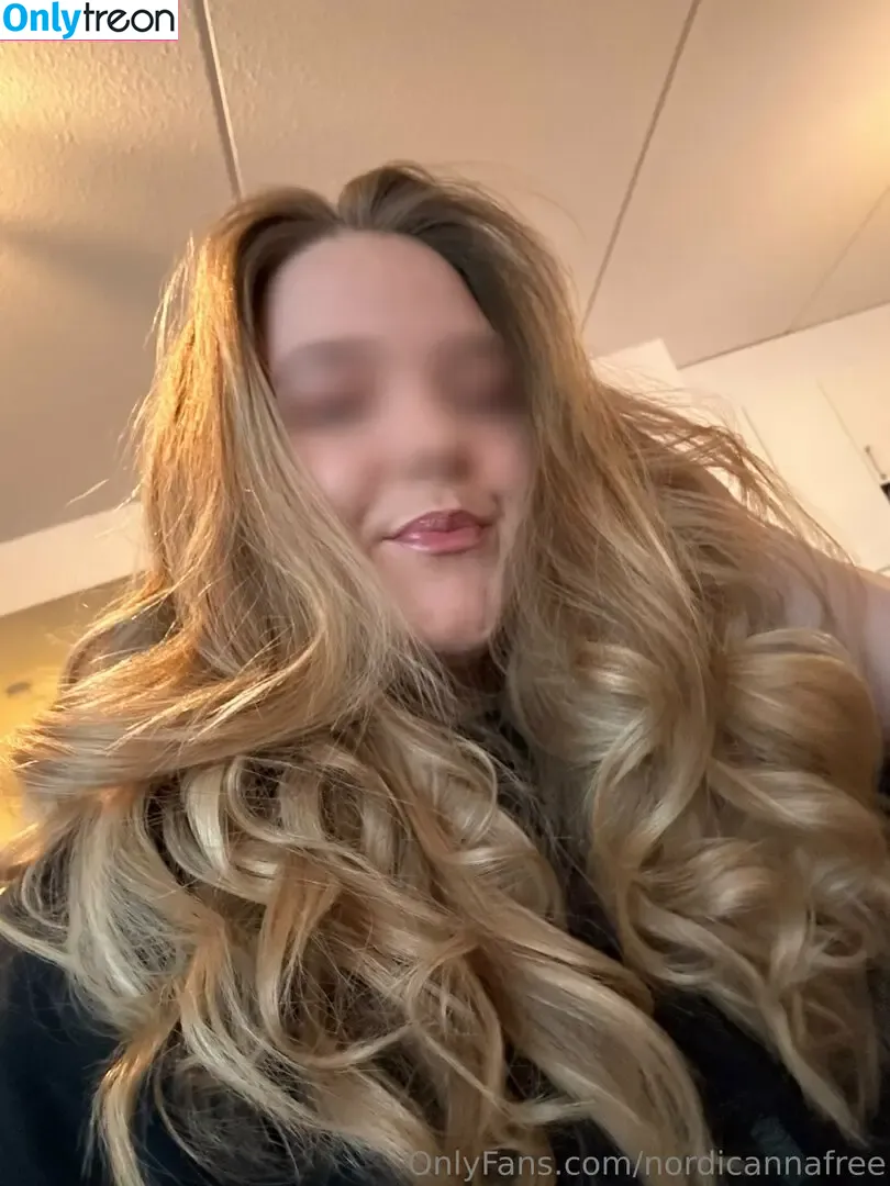 nordicannafree nude photo #0005 (nordic_siren)