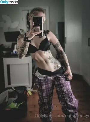 Notaprodigy nude photo #0050