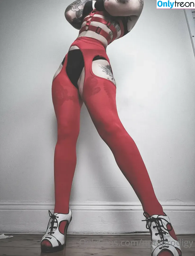 Notaprodigy nude photo #0012 (Notaprodigy)