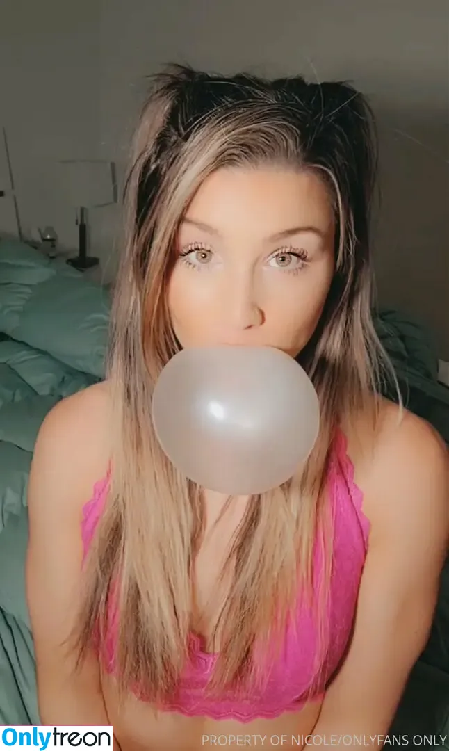 notnicolexo nude photo #0203 (itsnotnico1exo / itsnotnicolexo)