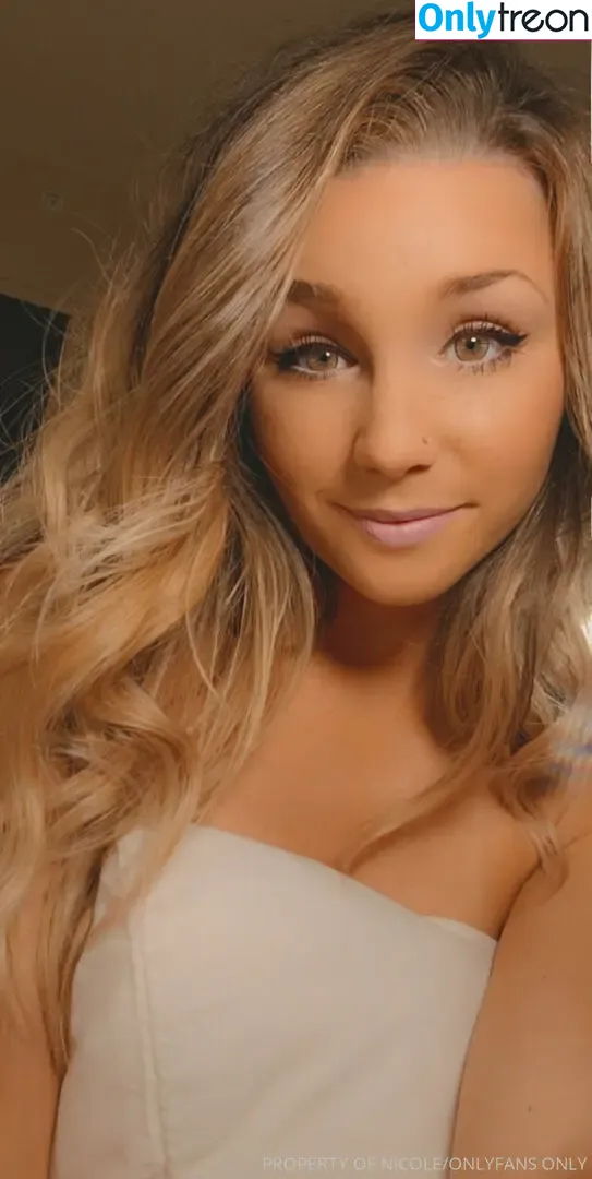 notnicolexo nude photo #0234 (itsnotnico1exo / itsnotnicolexo)
