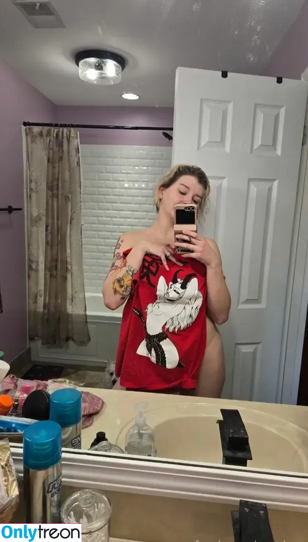 Nova Kyra nude photo #0092 (onlyfans_kyranova)