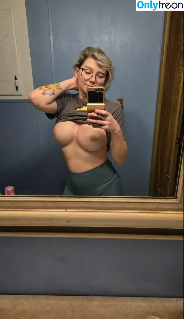 Nova Kyra nude photo #0093 (onlyfans_kyranova)