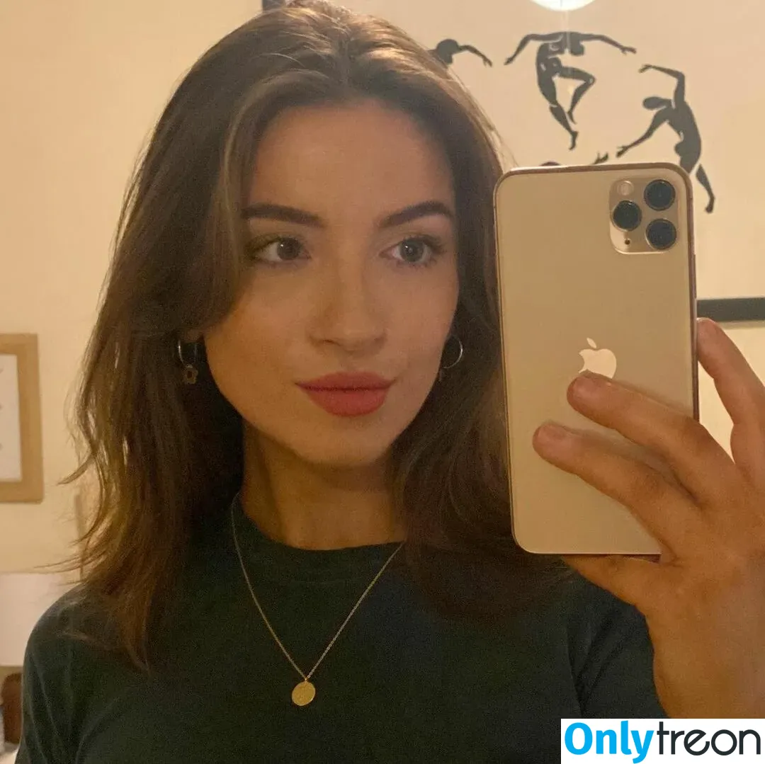 Novaleesi nude photo #0070 (Novaleesi)