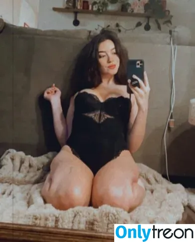 Novaleesi nude photo #0086 (Novaleesi)
