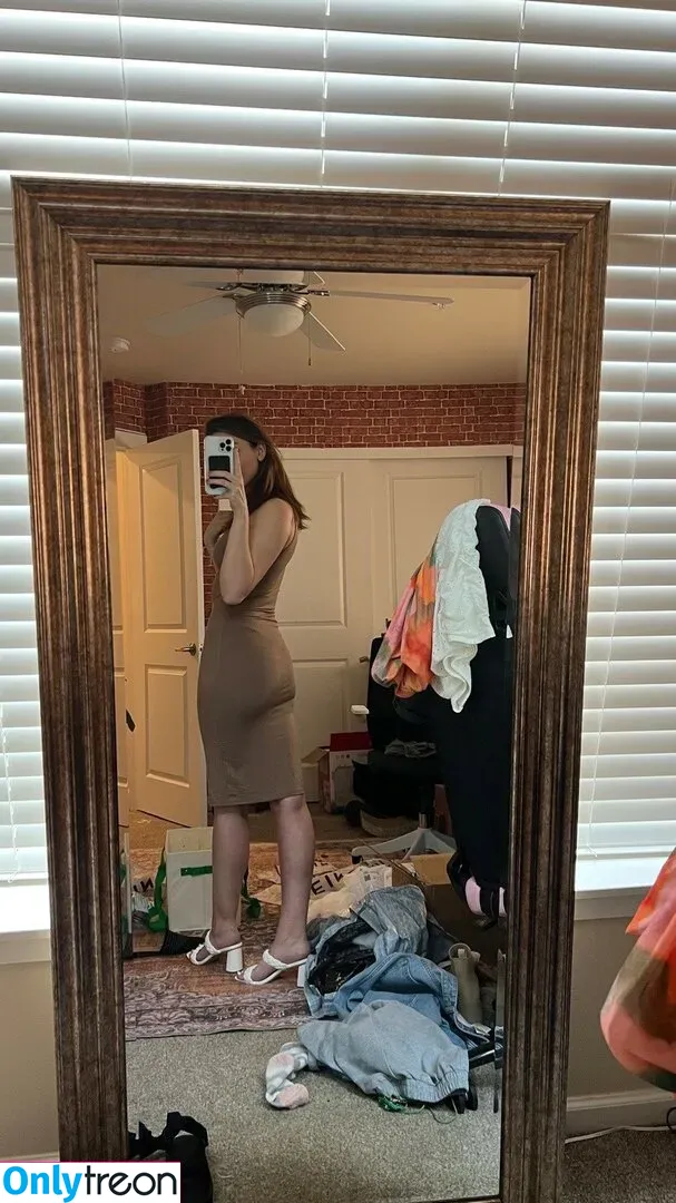 Novaleesi nude photo #0215 (Novaleesi)
