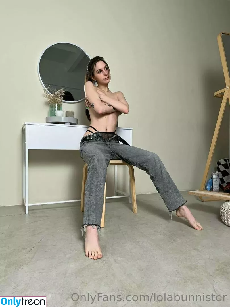 novaseren nude photo #0047 (nova.seren.e)